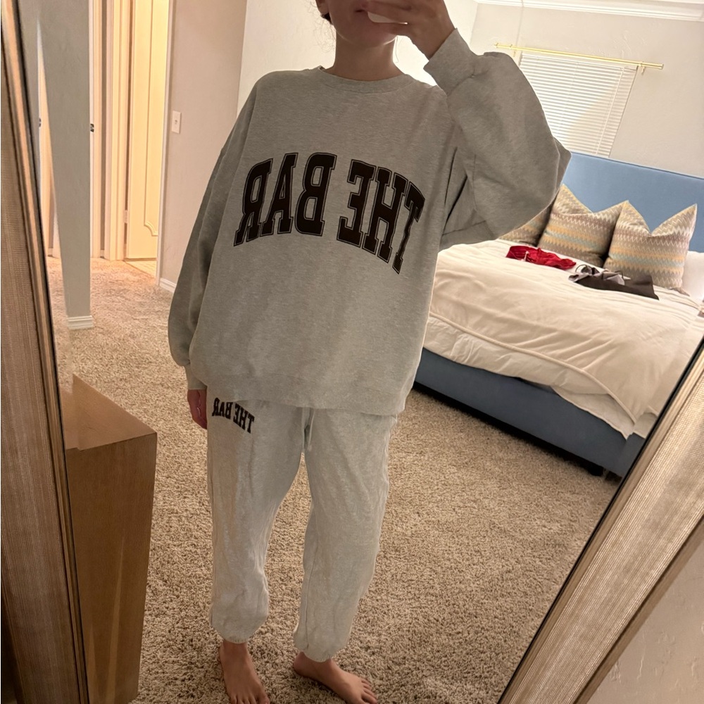 THE BAR Varsity Sweatshirt LT Set
